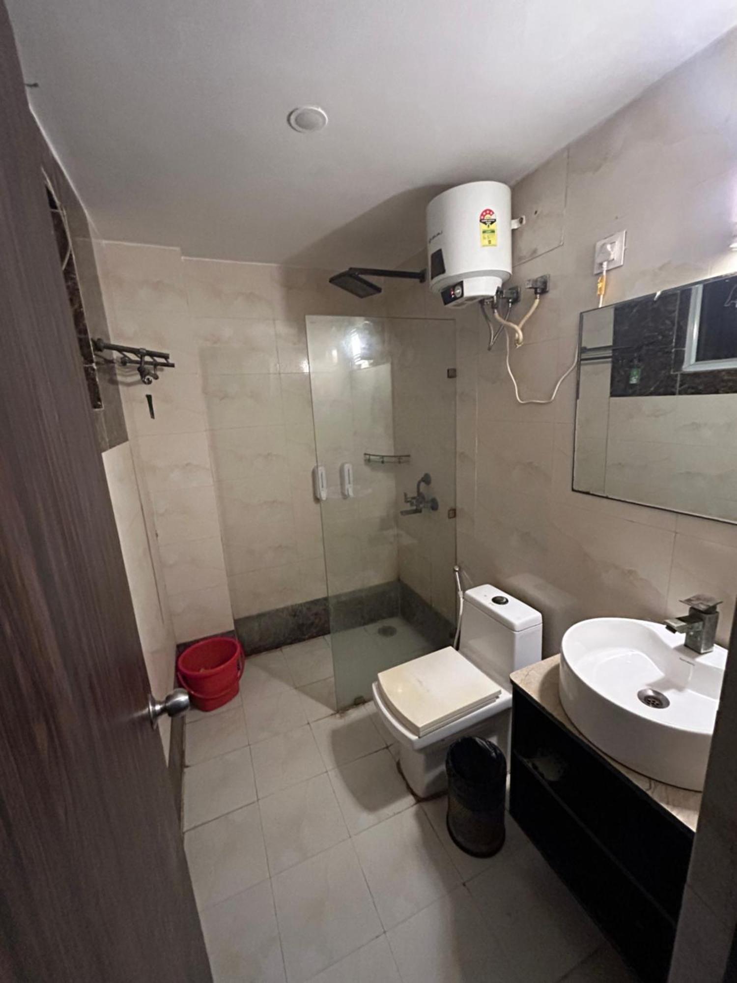 Anandan Citrine Hotel Vrindāvan Exterior photo